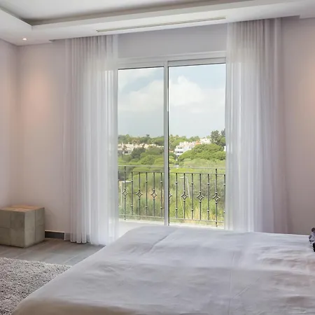 Stunning With Pool Close To The *