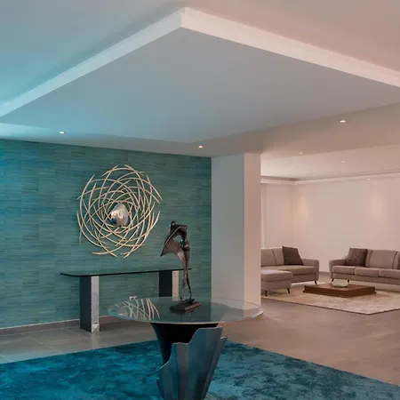 Stunning With Pool Close To The *
